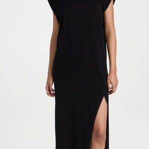 Elegant Black Sleeveless Dress